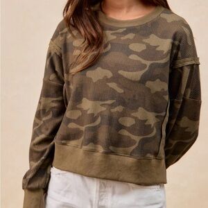 BiBi Thermal Camouflage Printed Top With Open seam